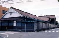 鳥谷ヶ崎駅